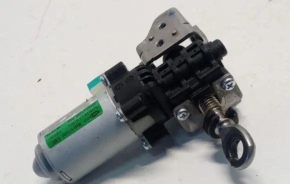 Hyundai Tucson TL Seat adjustment motor 88683-C1000