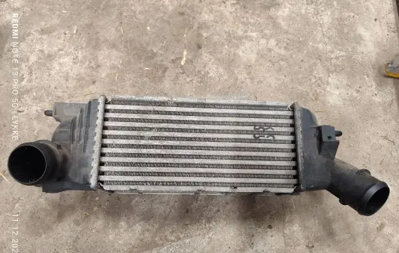 Citroen C5 Intercooler radiator 9645682880 IA1095 874823NK