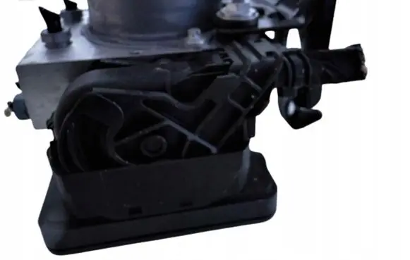 Mercedes-Benz Vito Viano W447 ABS Pump