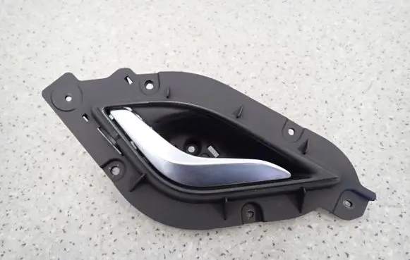 Hyundai ix20 Front door interior handle 