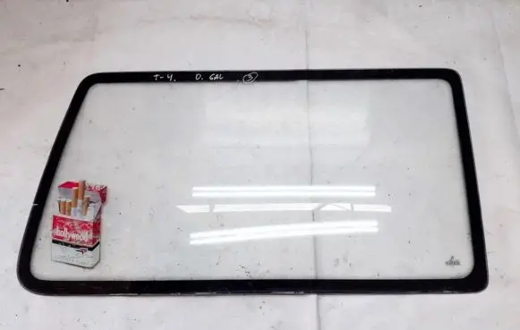 Volkswagen Transporter - Caravelle T4 Rear side window 43r001025 43r-001025