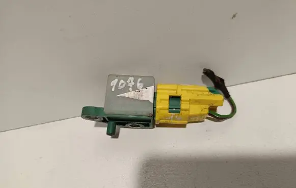 Volkswagen PASSAT B6 Airbag deployment crash/impact sensor 3C0909606