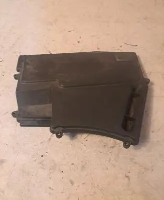 BMW 5 E60 E61 Fuse box cover 7520899