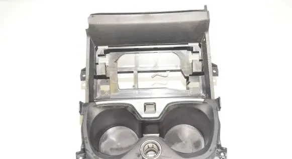 BMW 1 F40 Cup holder front 6834298 7951771 51167951771