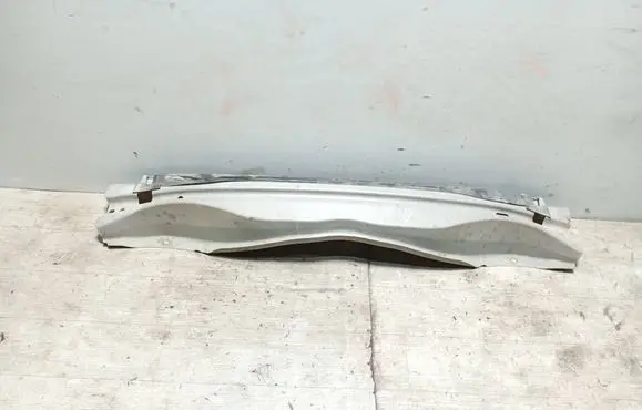Volvo V70 Rear beam 