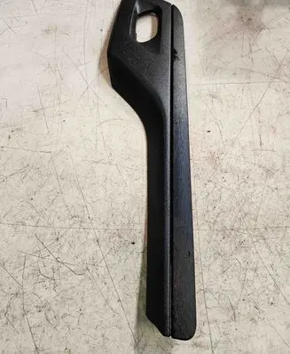 Front door trim (molding)