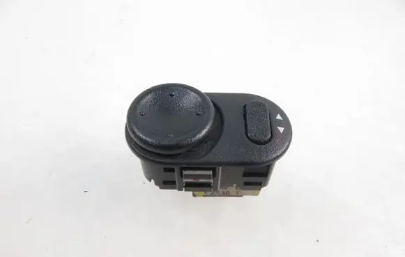 Suzuki Ignis Wing mirror switch 3795083E20