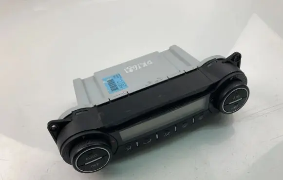 KIA Ceed Interior fan control switch 972501H602
