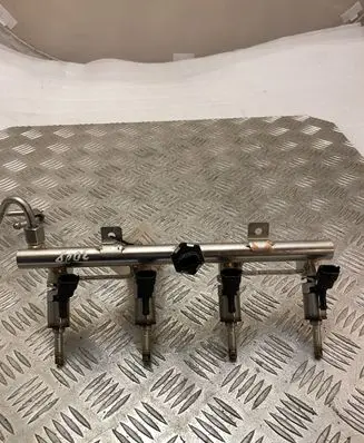 Fuel injectors set
