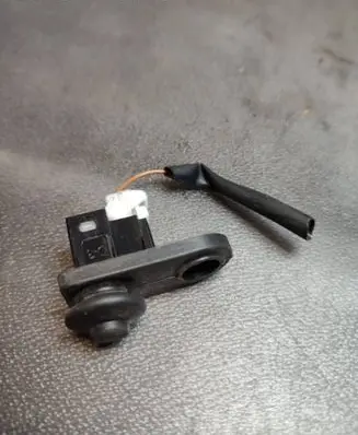 Hyundai i30 Rear door sensor 935601M500
