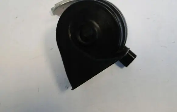 Mercedes-Benz EQB Horn signal A2475403206