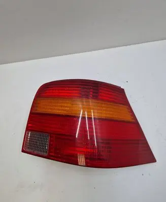 Volkswagen Golf IV Rear/tail lights 1J6945096Q 67736982