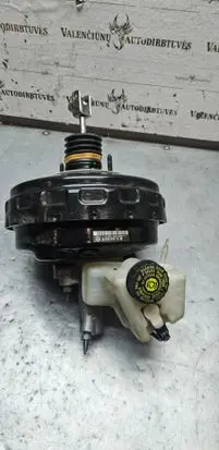 Mercedes-Benz E W212 Brake booster A2124301130