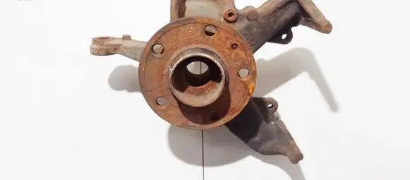 Volkswagen Polo Front wheel hub