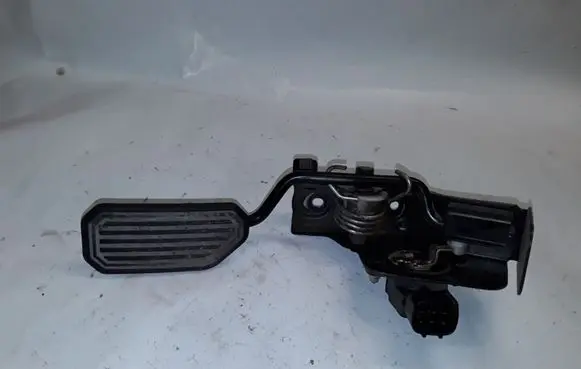 Toyota Corolla Verso E121 Accelerator throttle pedal 8928152011 1983003031