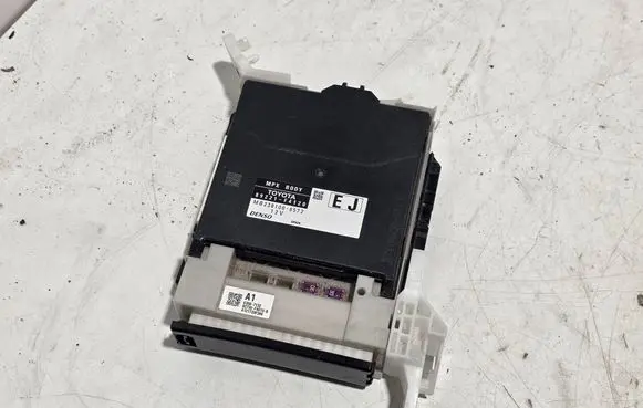 Toyota C-HR I Other control units/modules 89221F4120 MB2381008572 82730F4010B