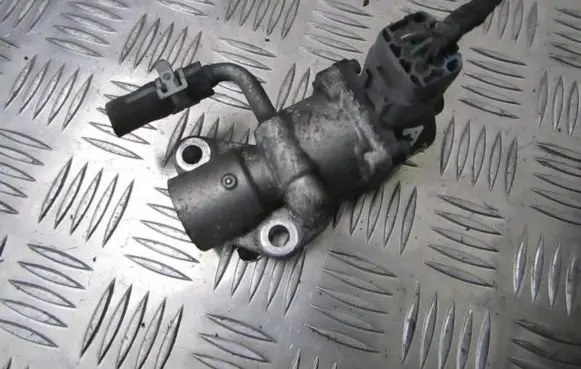 Volvo V50 EGR valve 1S7G9D475AH 1S7G-9D475-AH