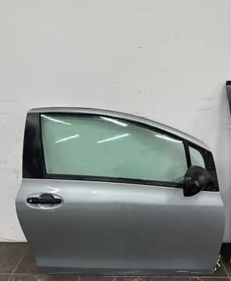 Toyota Yaris Door (2 Door Coupe)