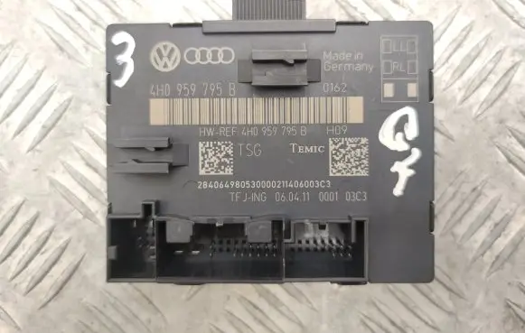 Audi A8 S8 D4 4H Door control unit/module 4H0959795B