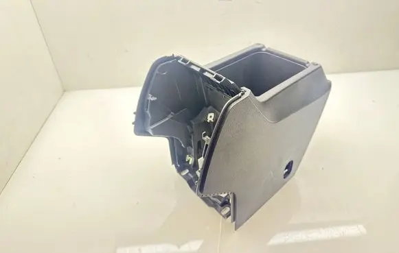 Volkswagen Golf VIII Center console 5H0863241A