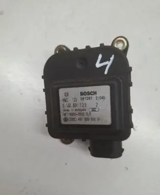 Audi A6 S6 C5 4B Air flap motor/actuator 0132801125 4B1820511