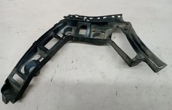 Volkswagen Golf VI Bumper support mounting bracket corner 5K6807394