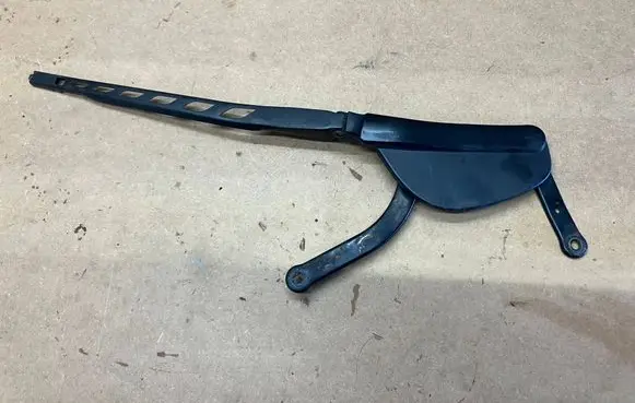 BMW 5 E60 E61 Front wiper blade arm 61617035103 179894