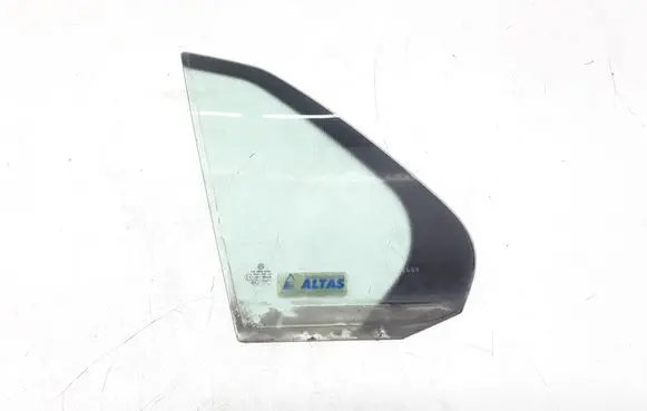 Volkswagen Jetta V Rear vent window glass 43R004528
