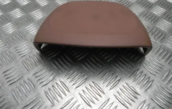 Radio/GPS head unit trim