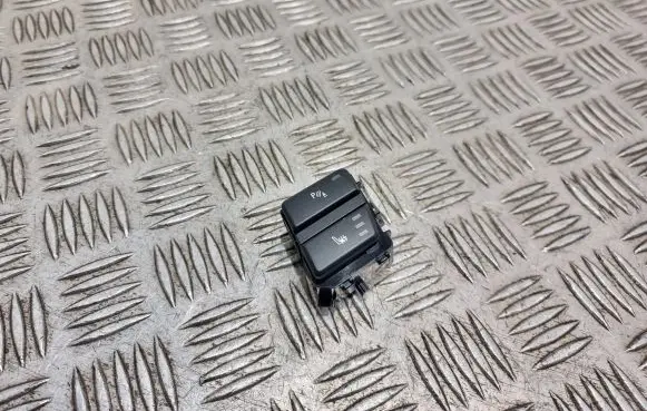 BMW 5 E60 E61 Seat heating switch 915907702 502299
