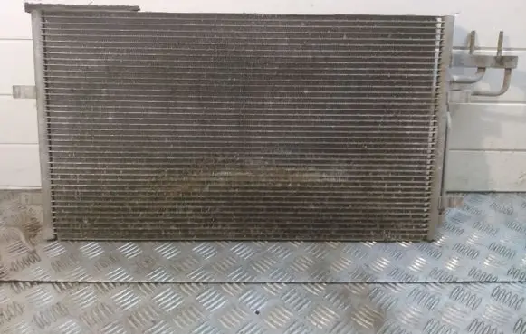 Ford Focus A/C cooling radiator (condenser)