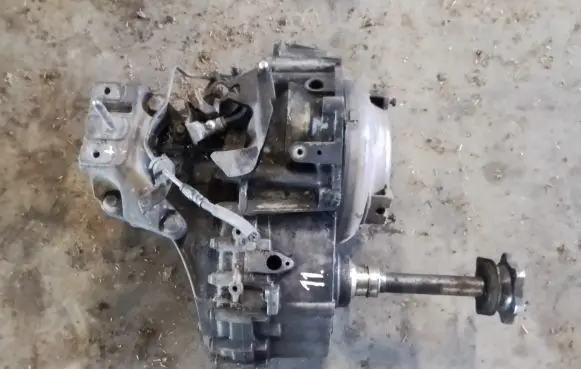 Ford Galaxy Manual 6 speed gearbox 02N301103