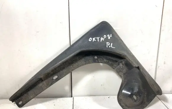 Skoda Octavia Mk2 (1Z) Front mudguard 1Z0821820