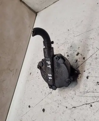 Chrysler PT Cruiser Vacuum pump A6642300165 230279