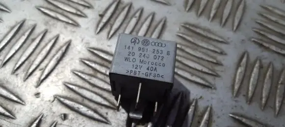 Skoda Fabia Mk1 (6Y) Other relay 141951253b 2024007253