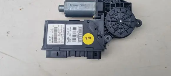 Audi A8 S8 D3 4E Front door window regulator motor 4E1910802 4E1959802 992821104