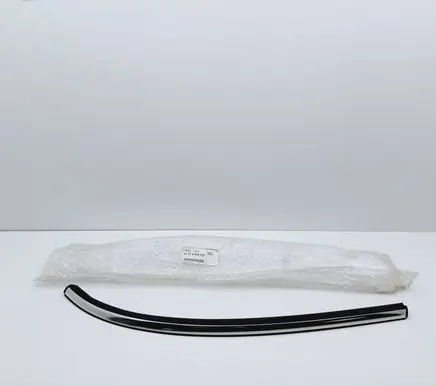 Mini Cooper Countryman R60 Rear side glass trim 51379810472