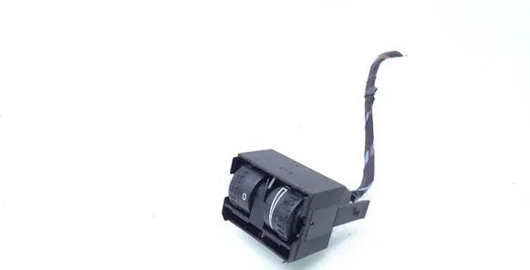 Headlight level height control switch