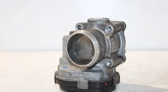 Volvo V40 Throttle valve 9673534480 28275019
