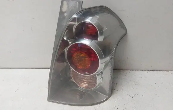 Toyota Corolla Verso AR10 Rear/tail lights 