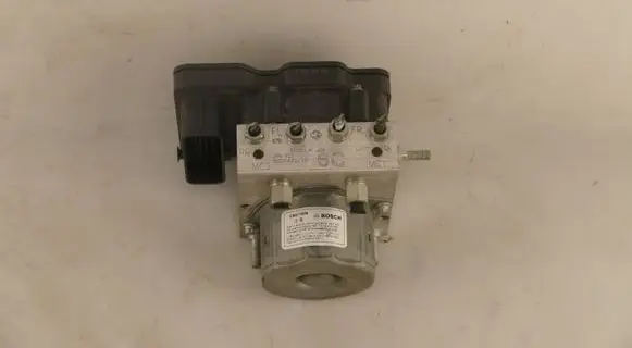 Nissan X-Trail T32 ABS Pump 2265106452 476604CB2A