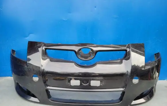 Toyota Auris 150 Front bumper 5215902680