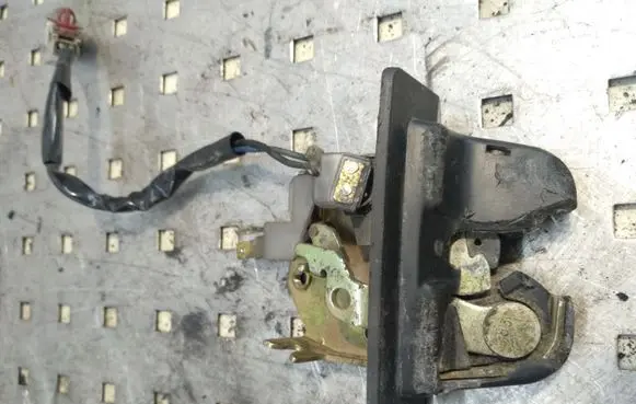 Honda Accord Tailgate/trunk/boot lock/catch/latch