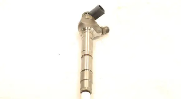 Skoda Octavia Mk3 (5E) Fuel injector 0445110469