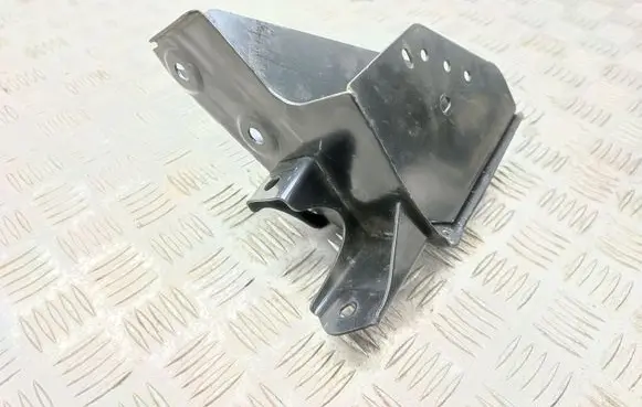 Nissan X-Trail T32 Other engine bay part