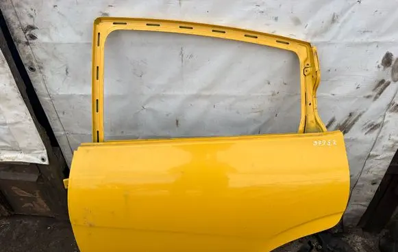 Seat Leon (1P) Rear door