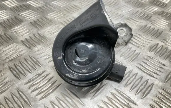 Skoda Yeti (5L) Horn signal 1K0951221 1K0951182G