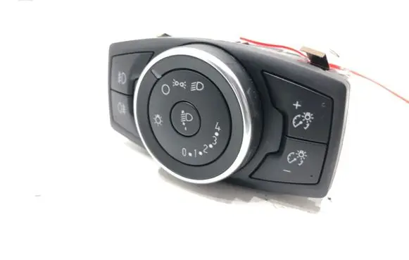 Ford Focus Other switches/knobs/shifts F1ET13AC24AB