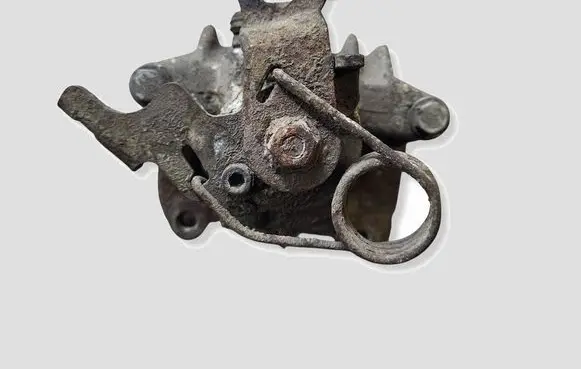Skoda Superb B5 (3U) Rear brake caliper