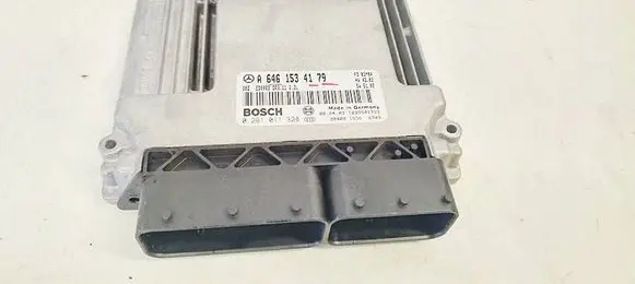 Mercedes-Benz E W211 Engine control unit/module A6461534179 02810011328